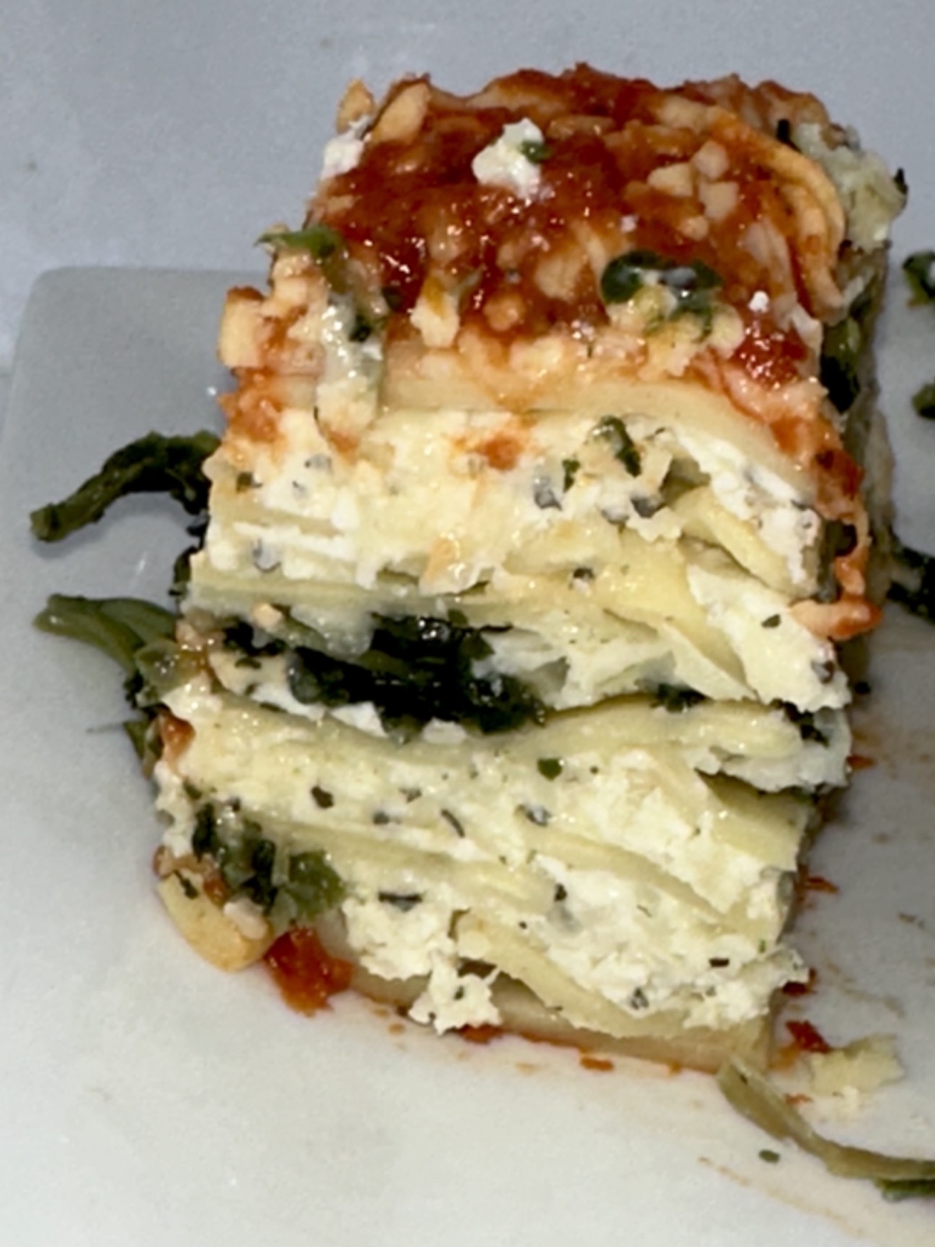 Cross-section of a lasagna slice (photo)